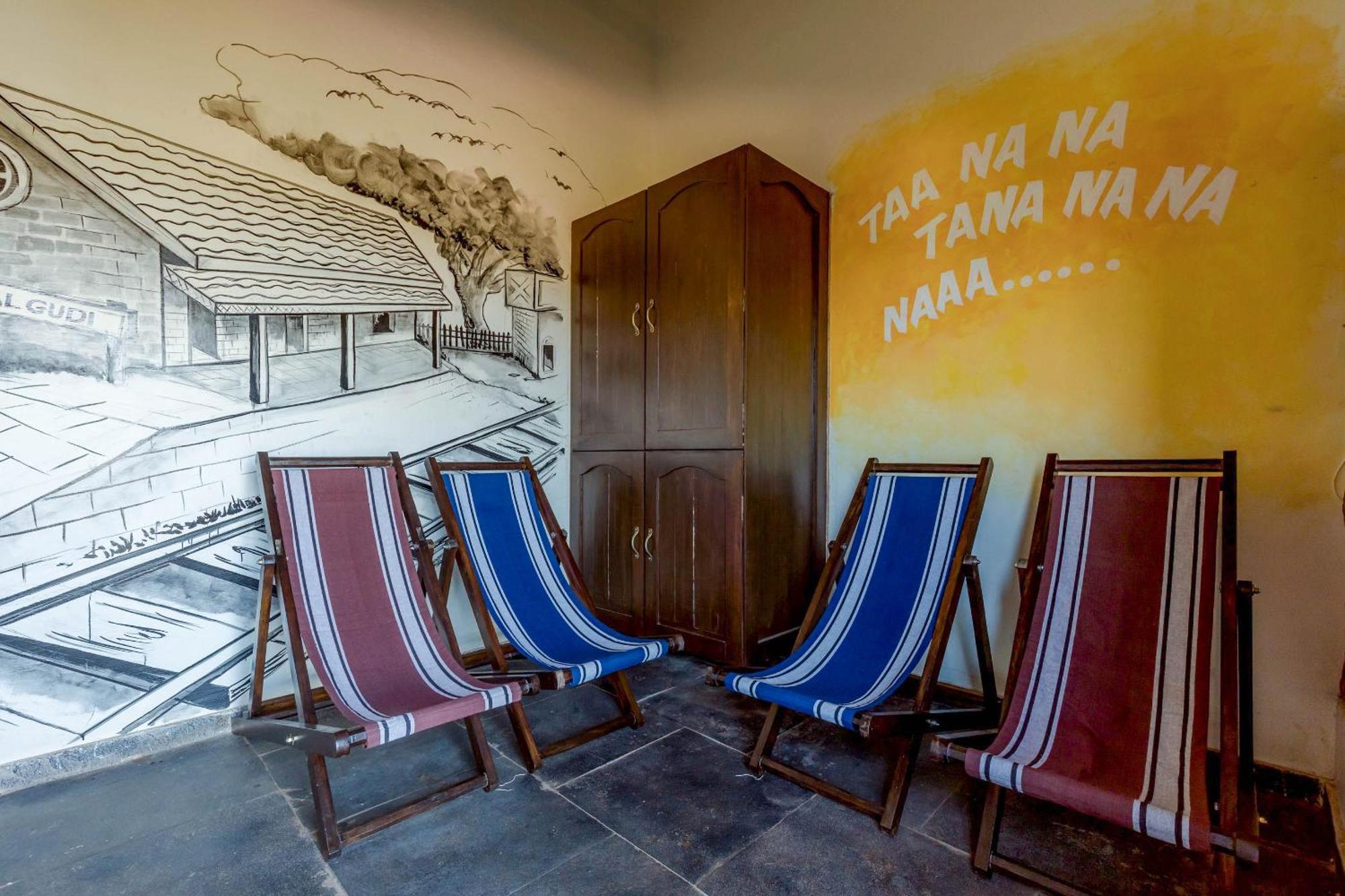 Dio Regaalo Theme Resort, Ratnagiri Bagian luar foto