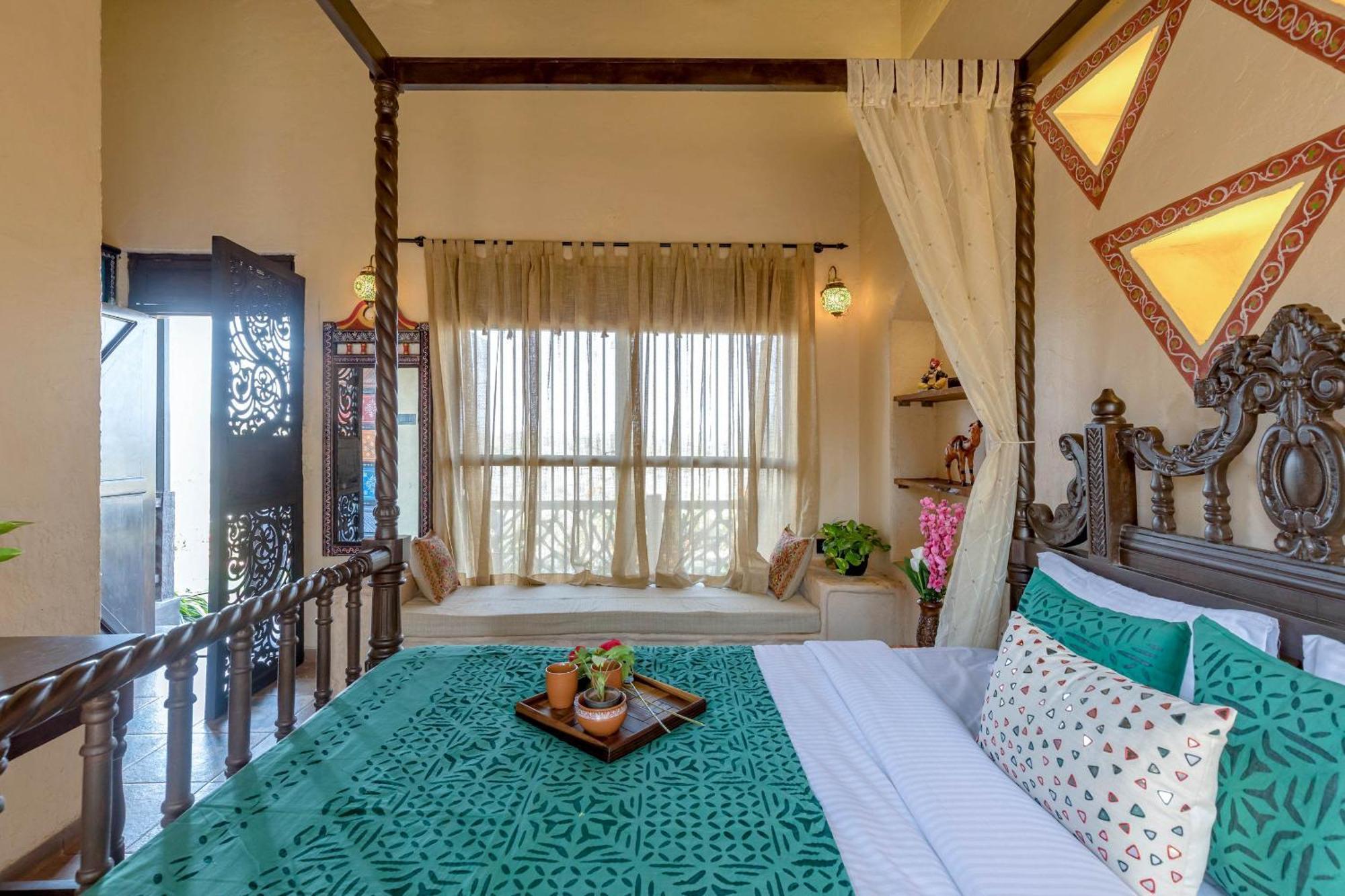 Dio Regaalo Theme Resort, Ratnagiri Bagian luar foto