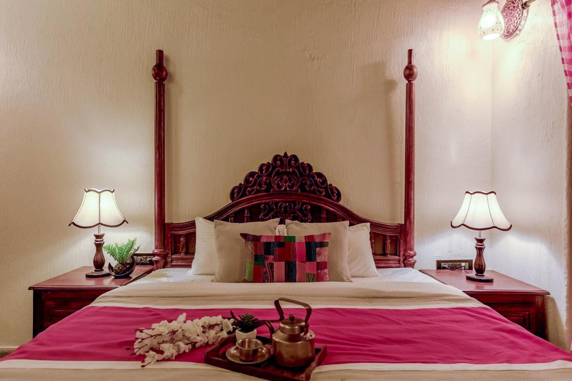 Dio Regaalo Theme Resort, Ratnagiri Bagian luar foto